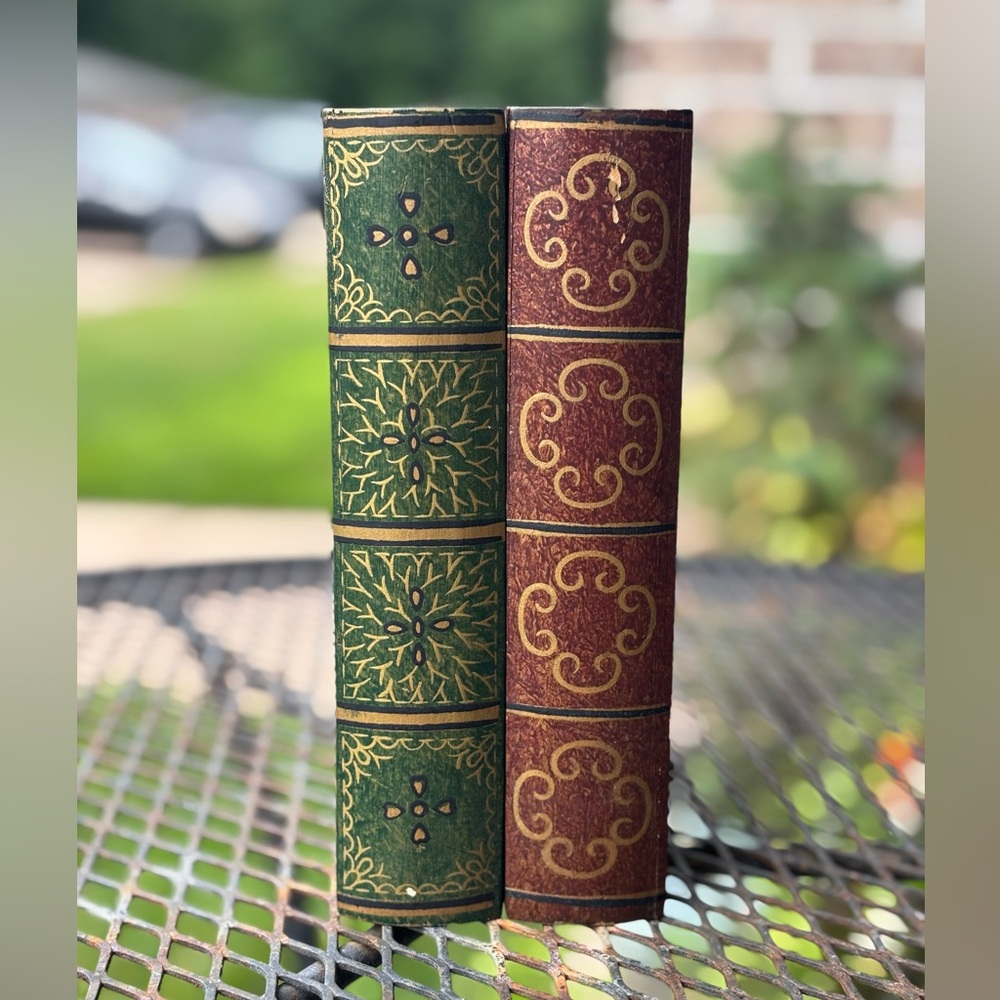Vintage Decorative faux Book Set in Green and Burgundy
